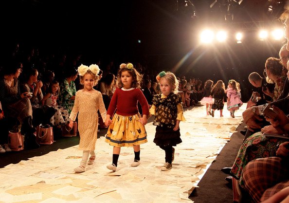 ANZFW+2009+Trelise+Kids+Catwalk+ljhteLcRD-Ql