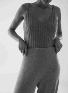 COS cashmere