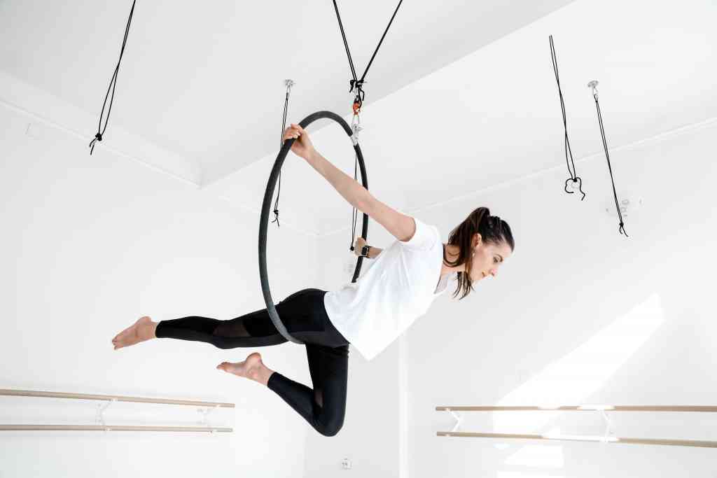 yoga laura calin