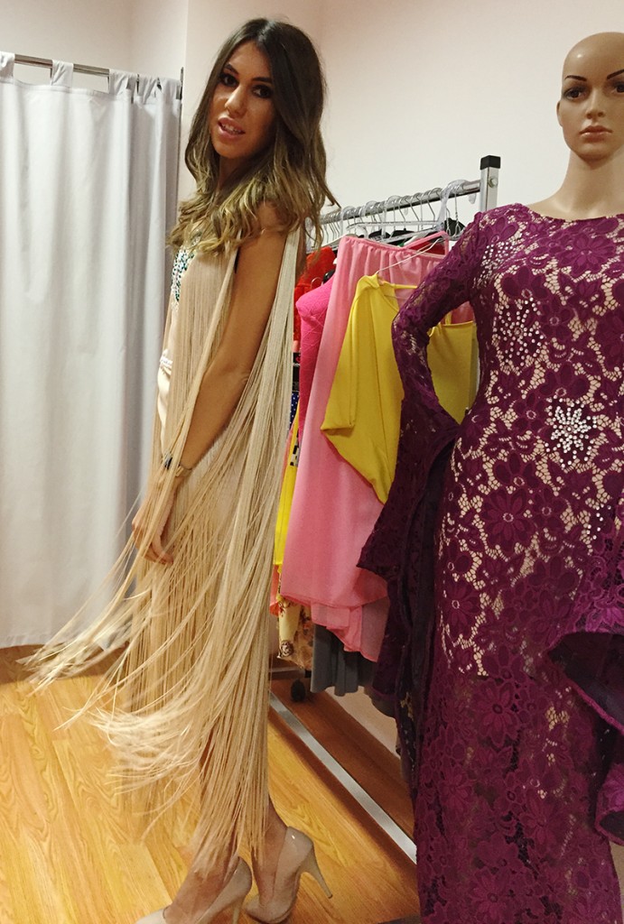 rochie cu franjuri