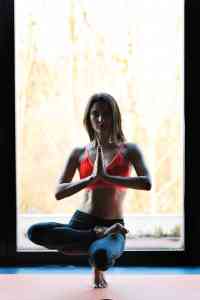 yoga laura calin