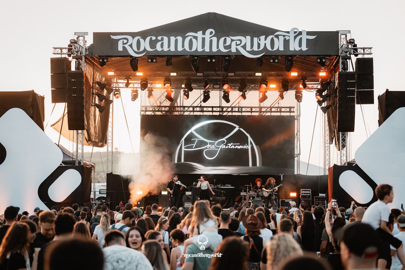 Rocanotherworld