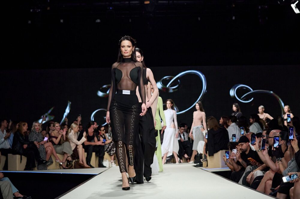 Romanian Fashion Week 