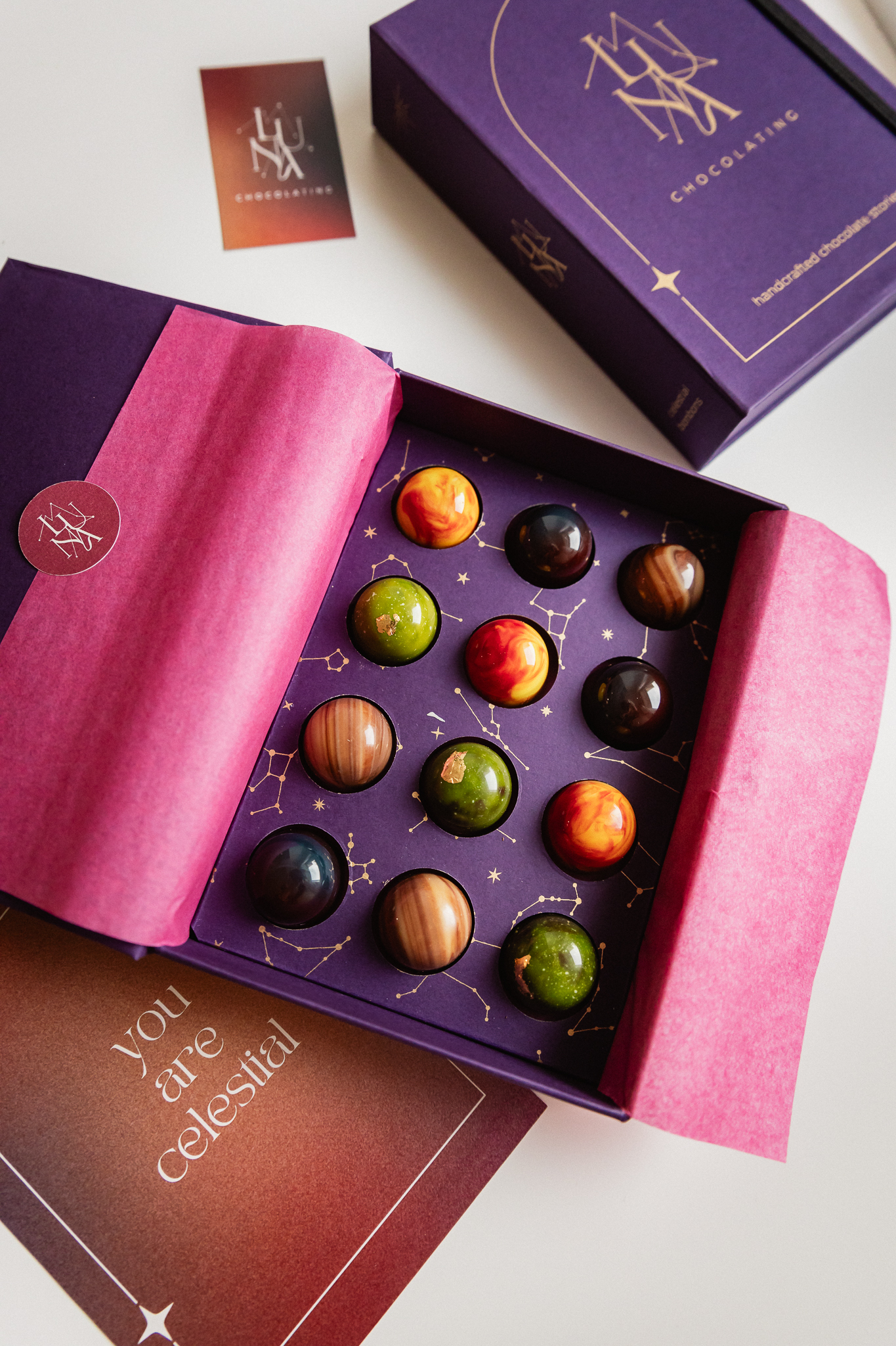 Luna Chocolating
