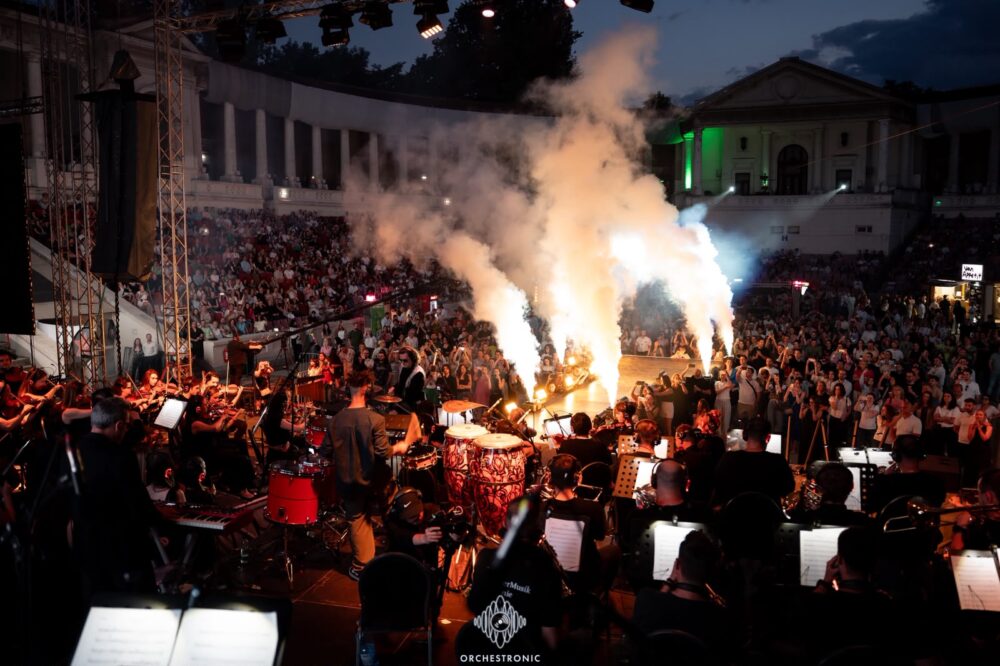 ORCHESTRONIC