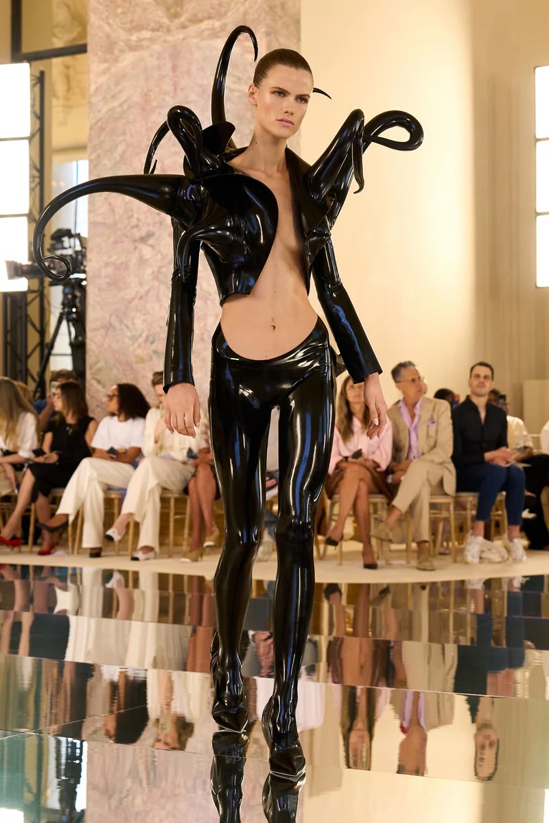 Sursa foto: schiaparelli.com
