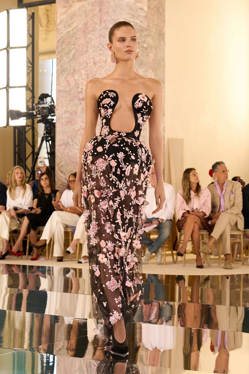 Sursa foto: schiaparelli.com