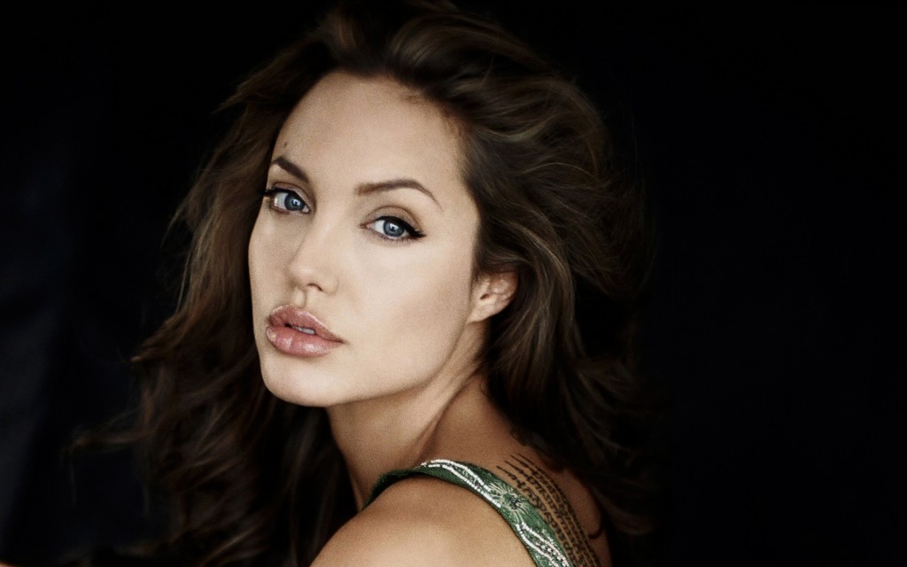 Angelina Jolie