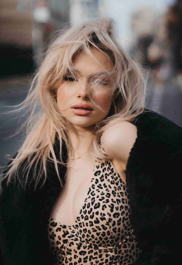 EVA TIMUSH